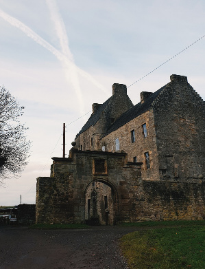 Midhope castle Lallybroch Outlander tour